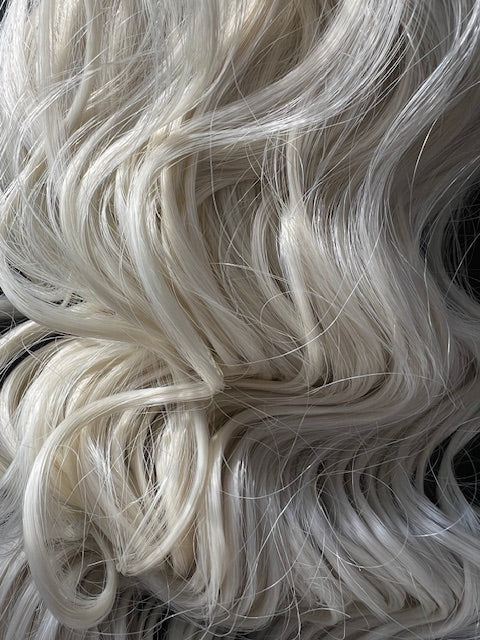 Clip in Ponytail Platinum Blonde